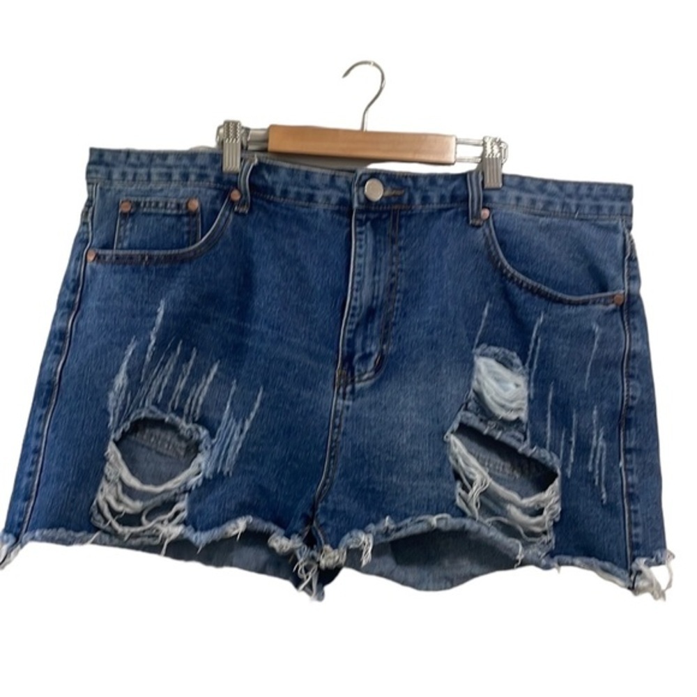 Boohoo Blue short denim blue jean distressed plus shorts size 16